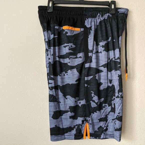 New Mens Basketball Shorts by And1.**Adjustable Elastic Waist Size M. - Picture 4 of 10